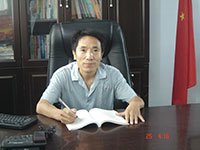 原石家庄二中校长