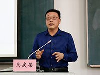 先后于辛集市二中