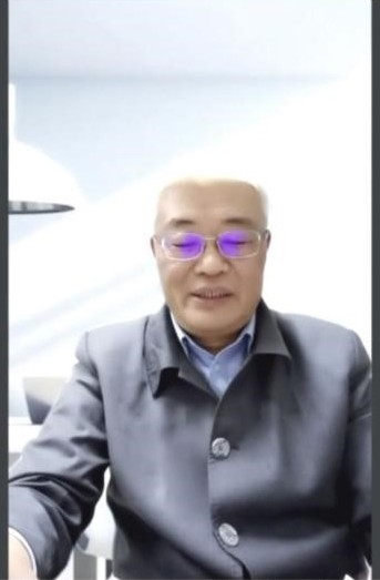 3_conew1.jpg 副校长王来喜